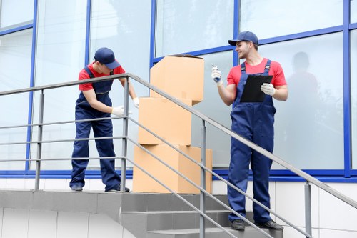 Moving truck service for homes and flats in Neasden